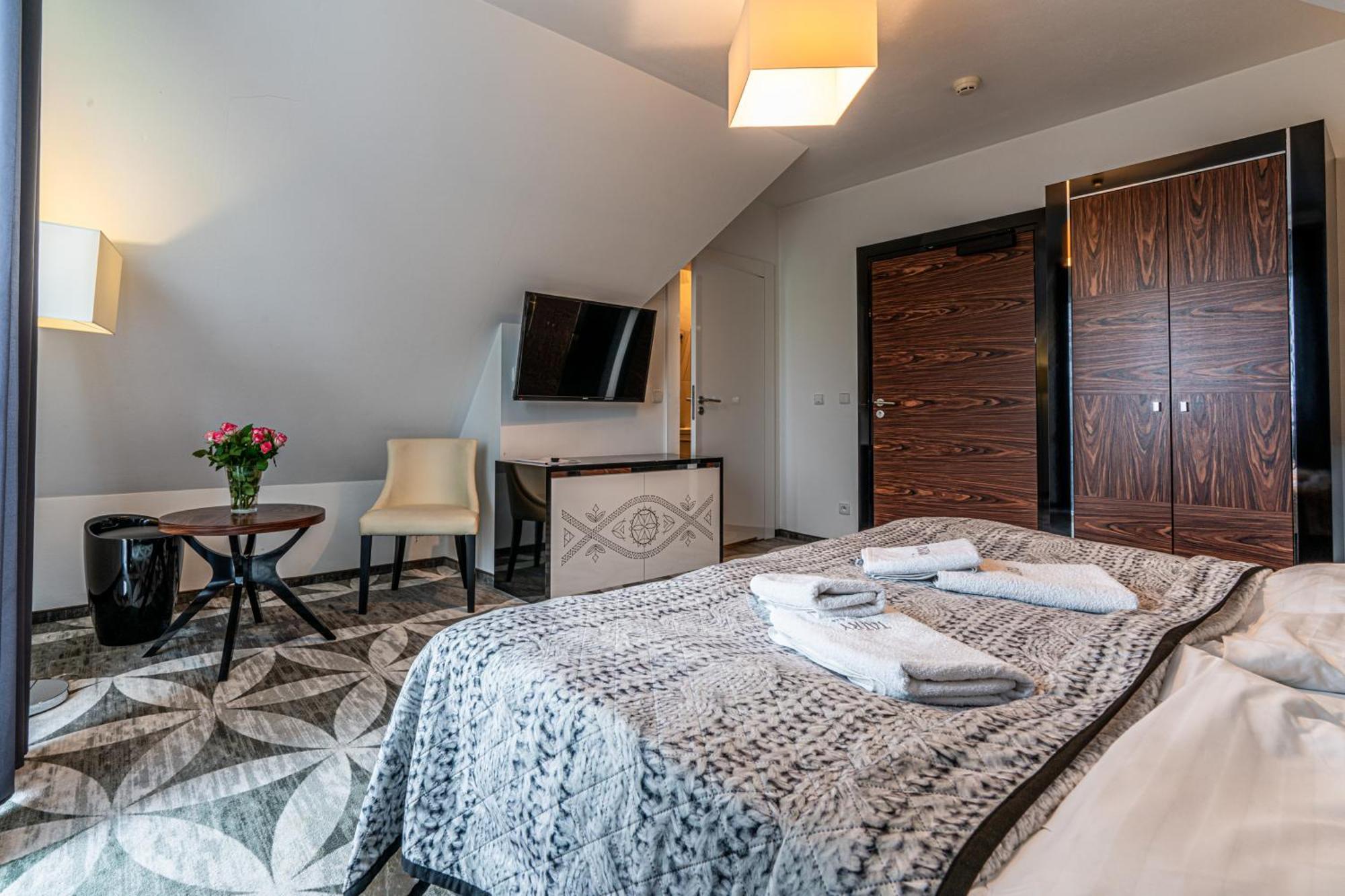 Aparthotel Tatry De Luxe Fizjomedical & Spa Murzasichle Exteriér fotografie