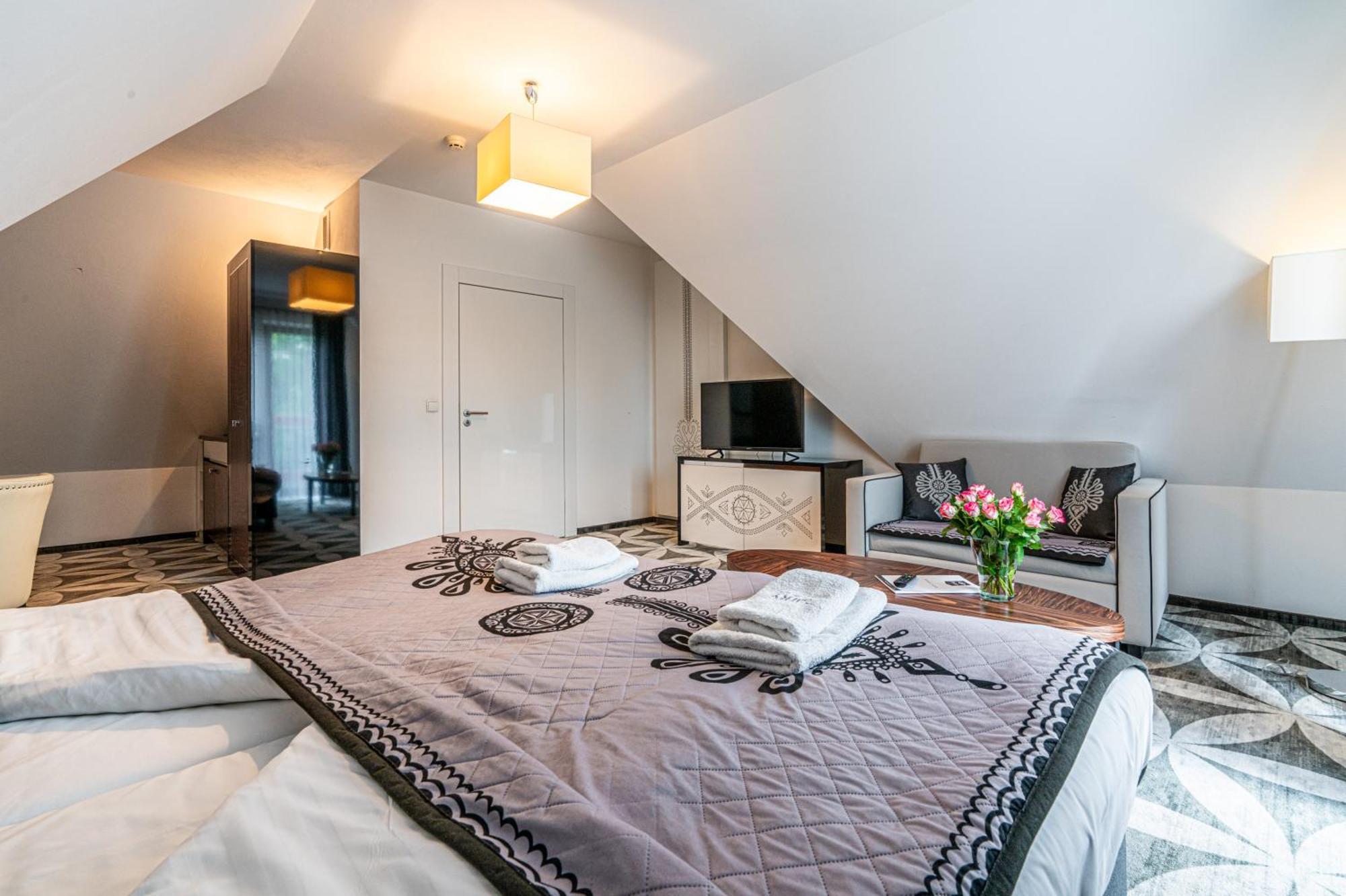 Aparthotel Tatry De Luxe Fizjomedical & Spa Murzasichle Exteriér fotografie